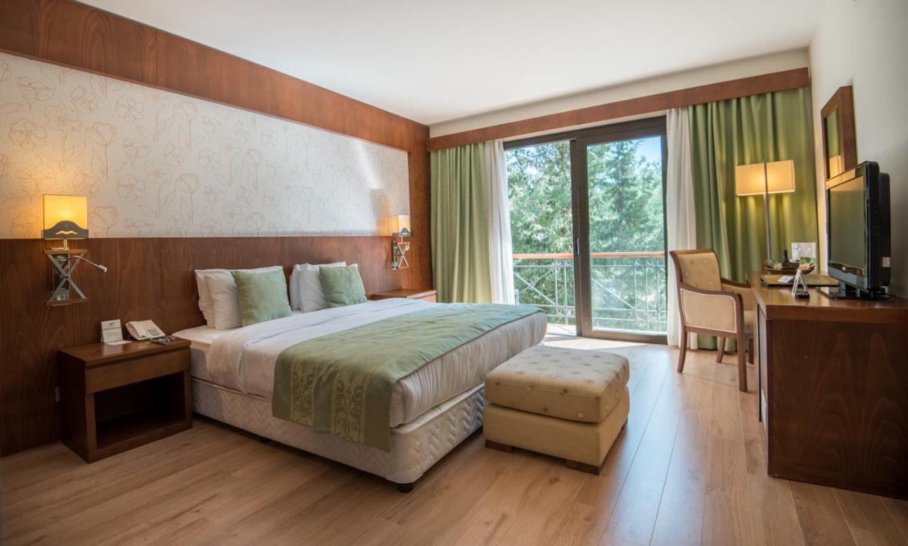 Korineum Golf & Beach Resort Agios Georgios (Girne) Exterior foto