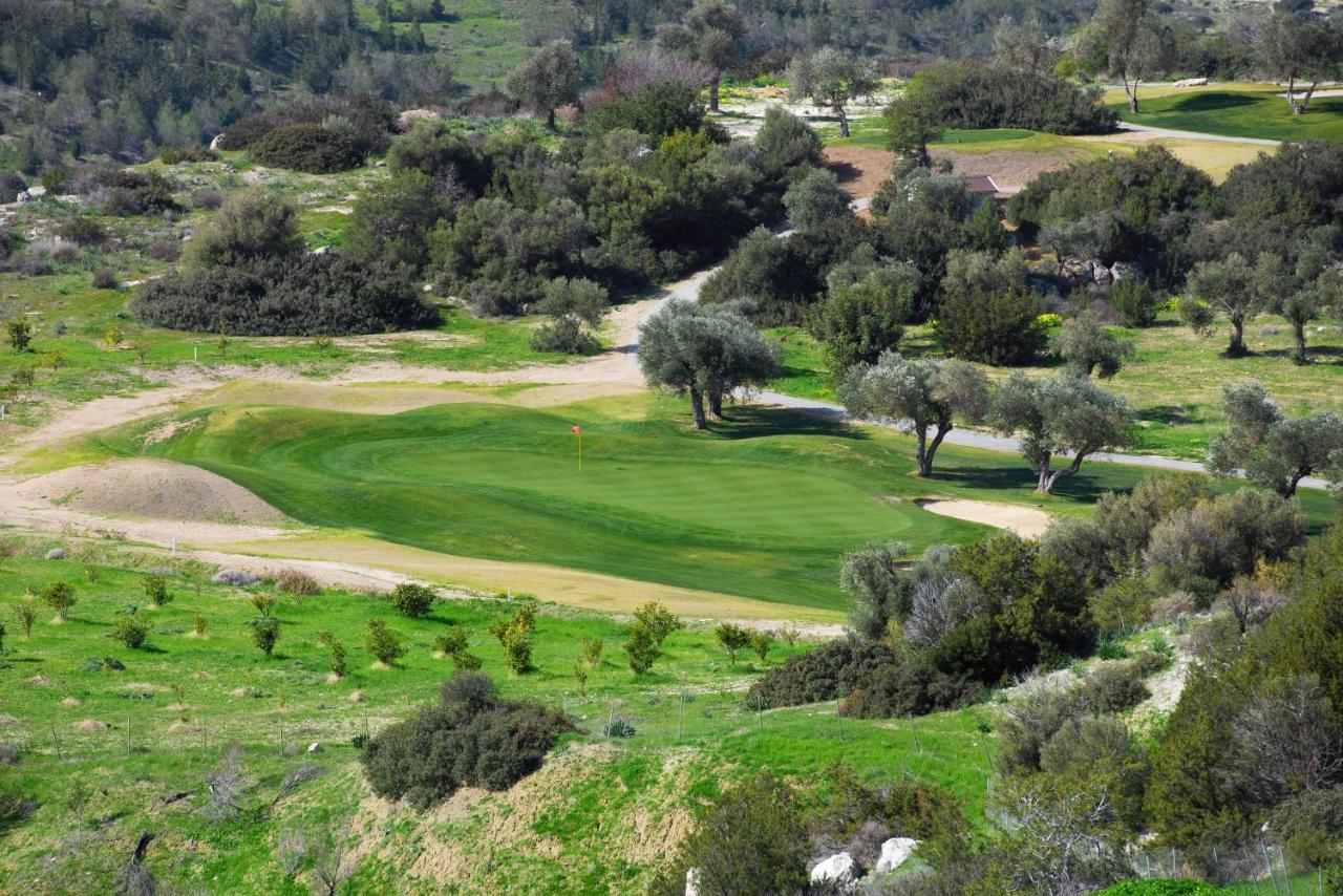 Korineum Golf & Beach Resort Agios Georgios (Girne) Exterior foto